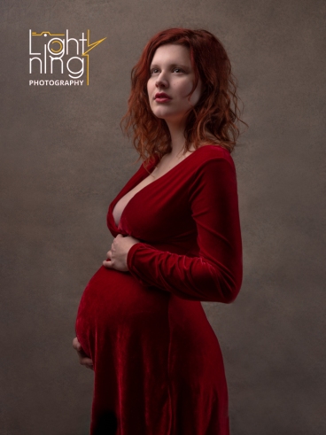 maternity photoshoot epsom